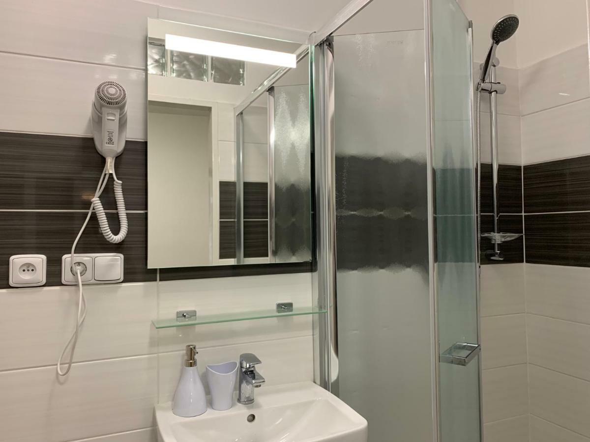 Mikulov Inn - Apartments Slunce Екстериор снимка