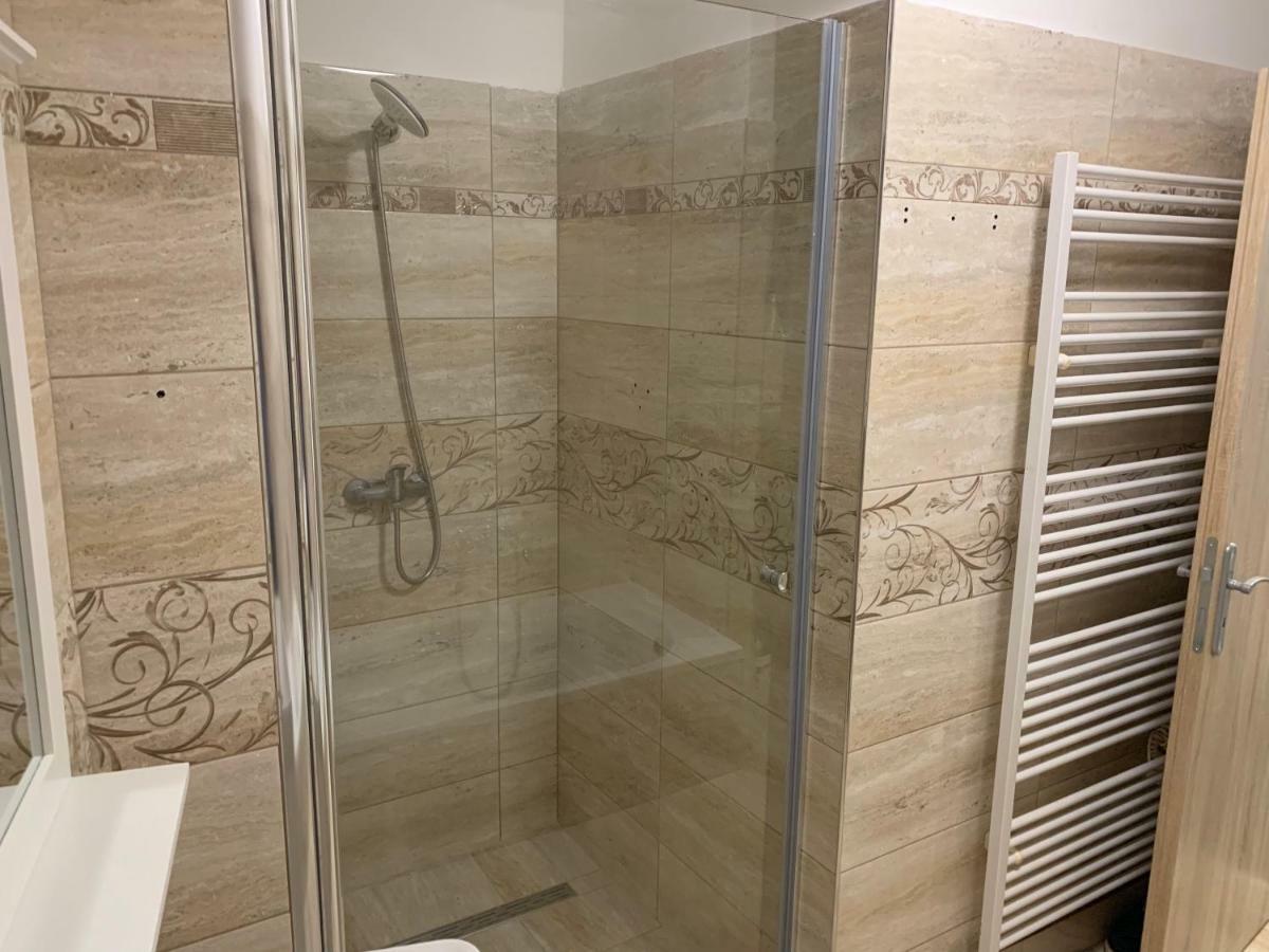 Mikulov Inn - Apartments Slunce Екстериор снимка