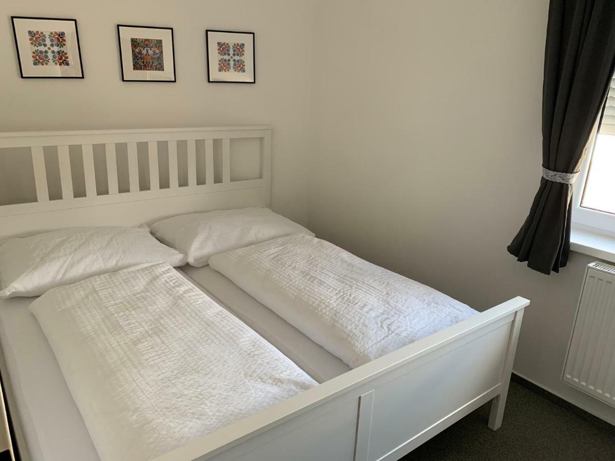Mikulov Inn - Apartments Slunce Екстериор снимка