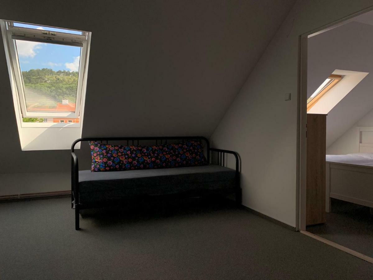 Mikulov Inn - Apartments Slunce Екстериор снимка
